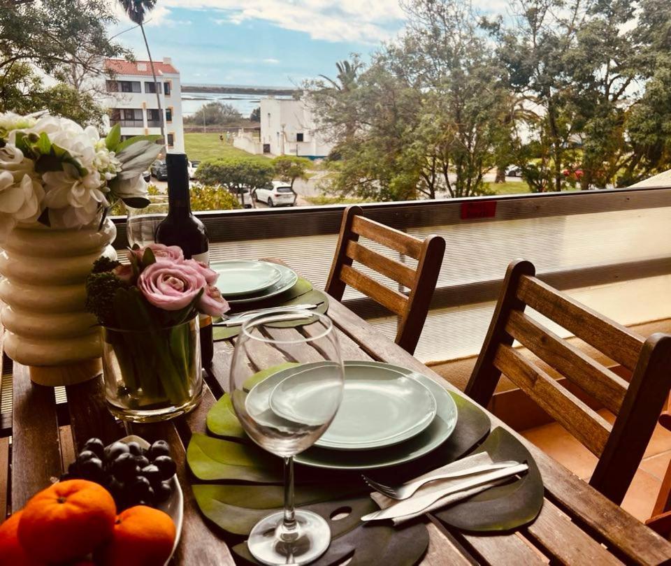 Terrace Of The Sea Apartment Тавира Екстериор снимка